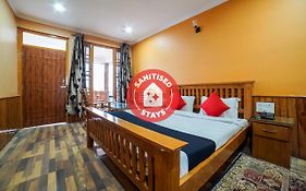 Capital O 47240 Hotel Blossom Resort Kausani 3* India