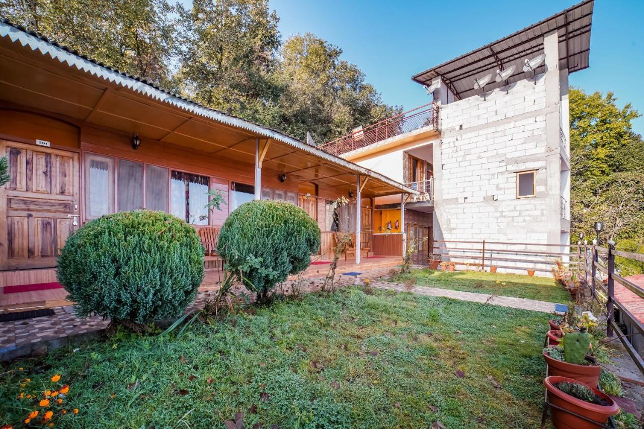 Capital O 47240 Hotel Blossom Resort Kausani Exterior photo